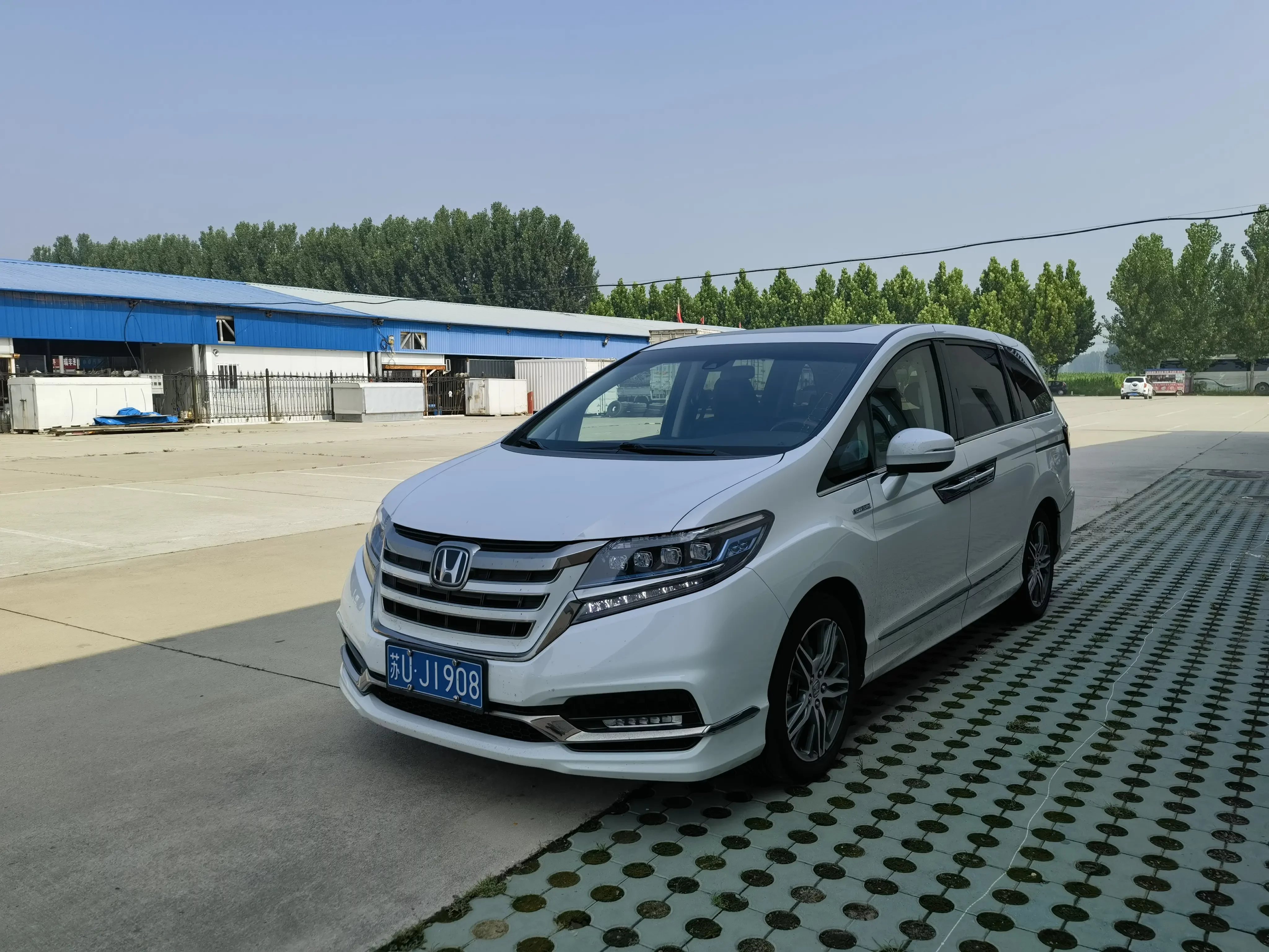 Honda Elysion