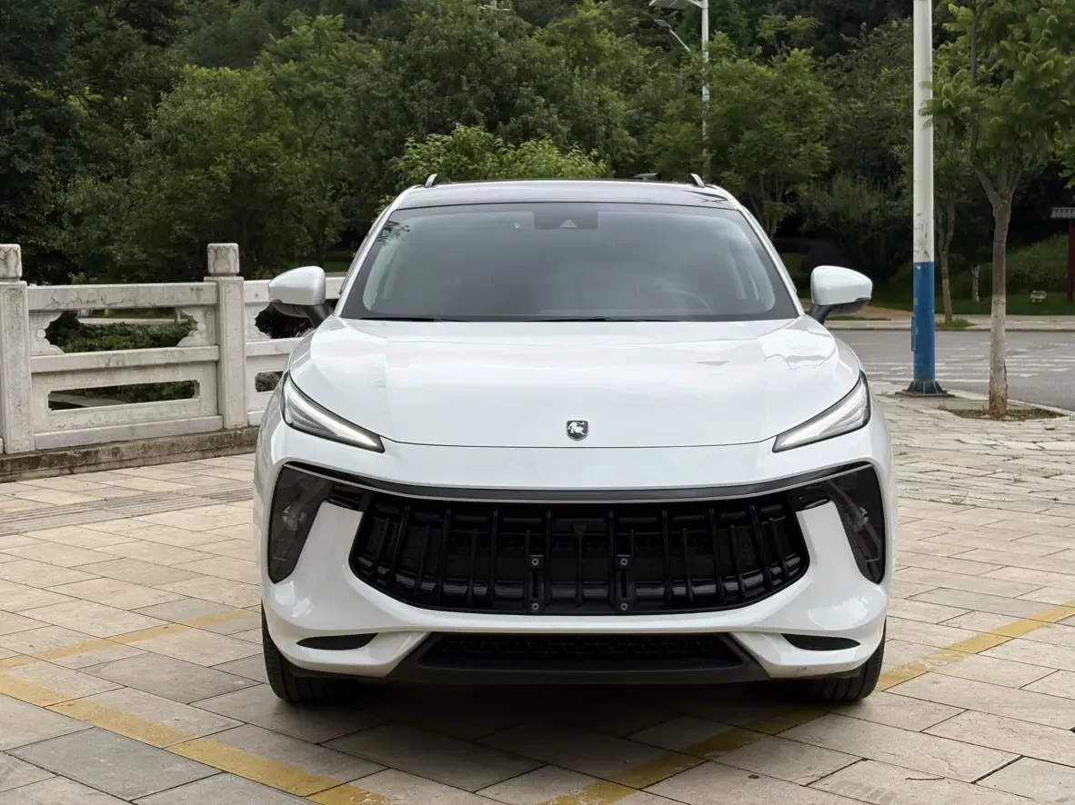 Forthing Fengxing T5 EVO