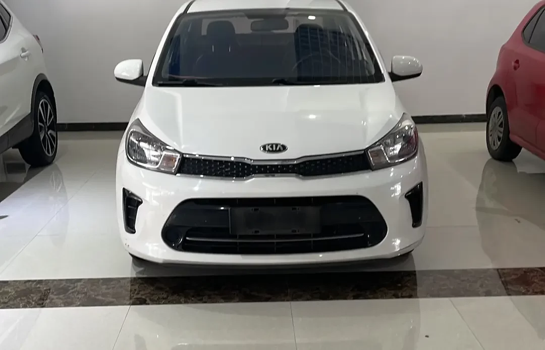 Kia Pegas
