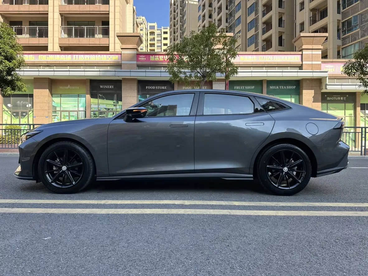 Changan UNI-V