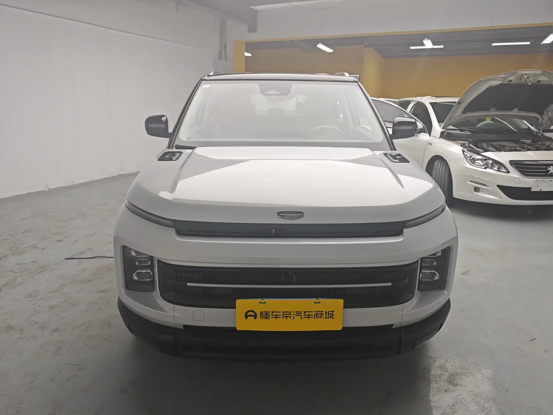 Geely ICON