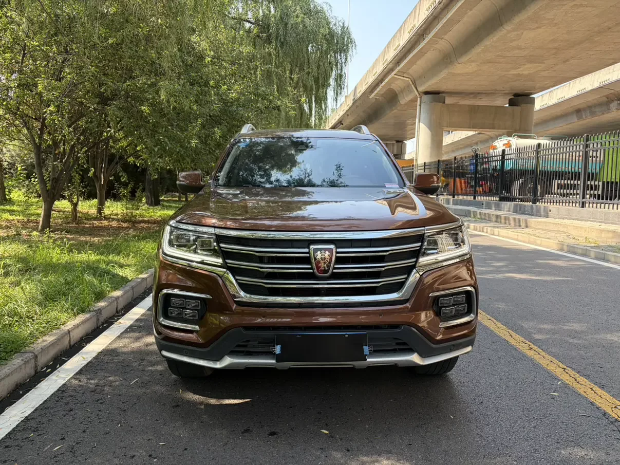 Roewe RX8