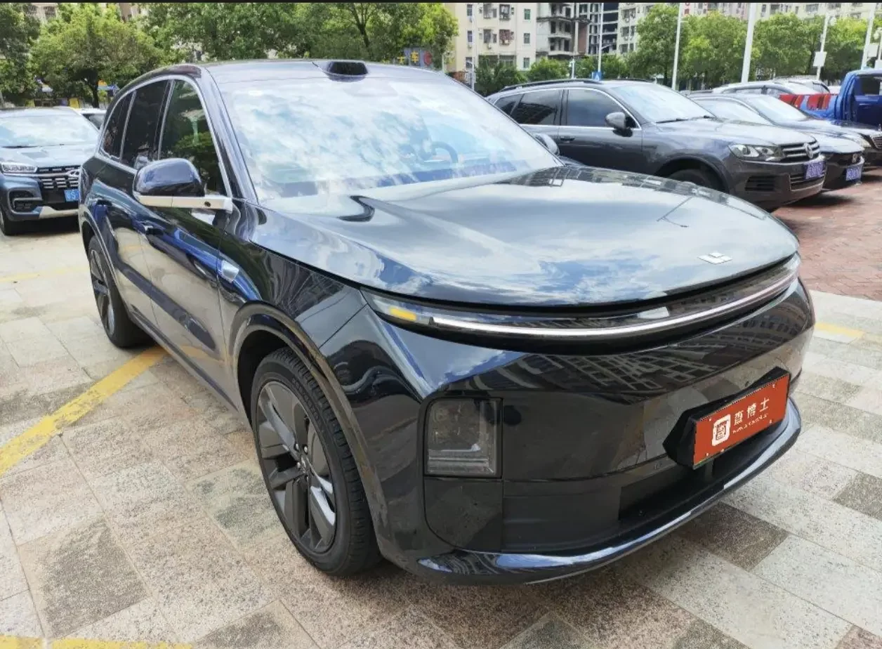 Lixiang L6