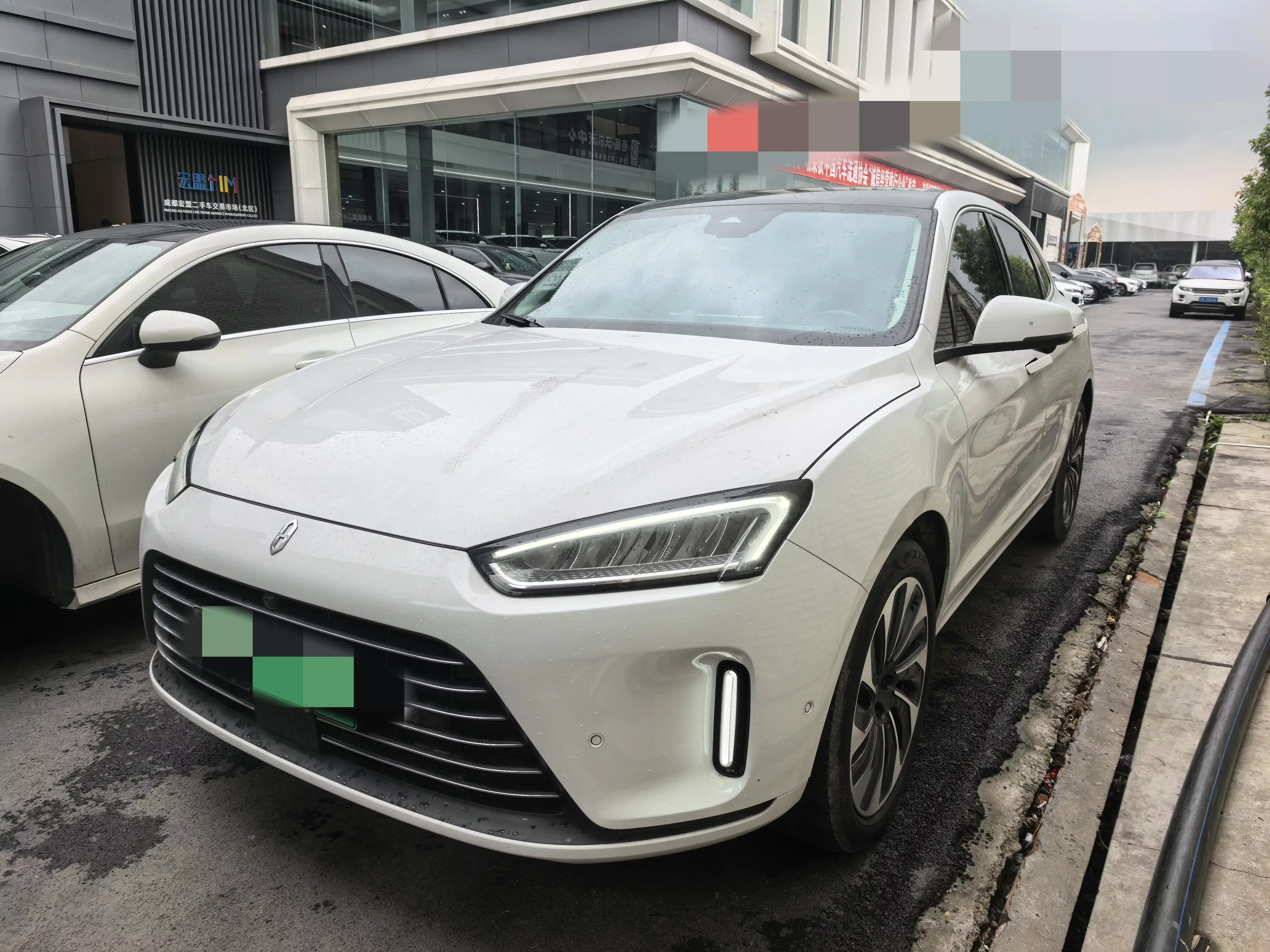AITO M5