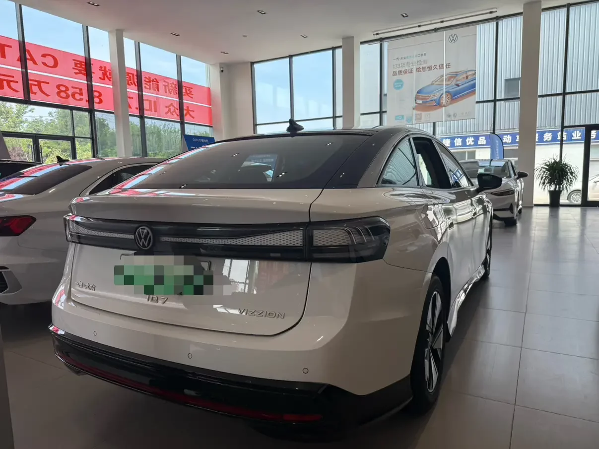 Volkswagen ID.7 VIZZION