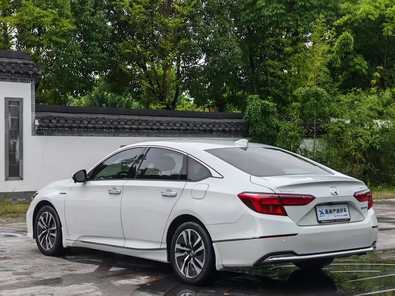 Honda Inspire