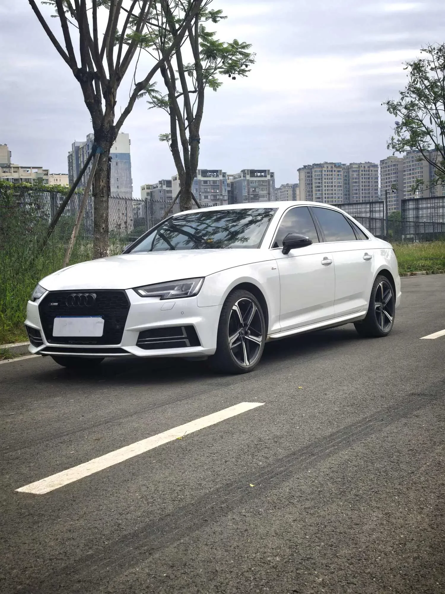 Audi A4L