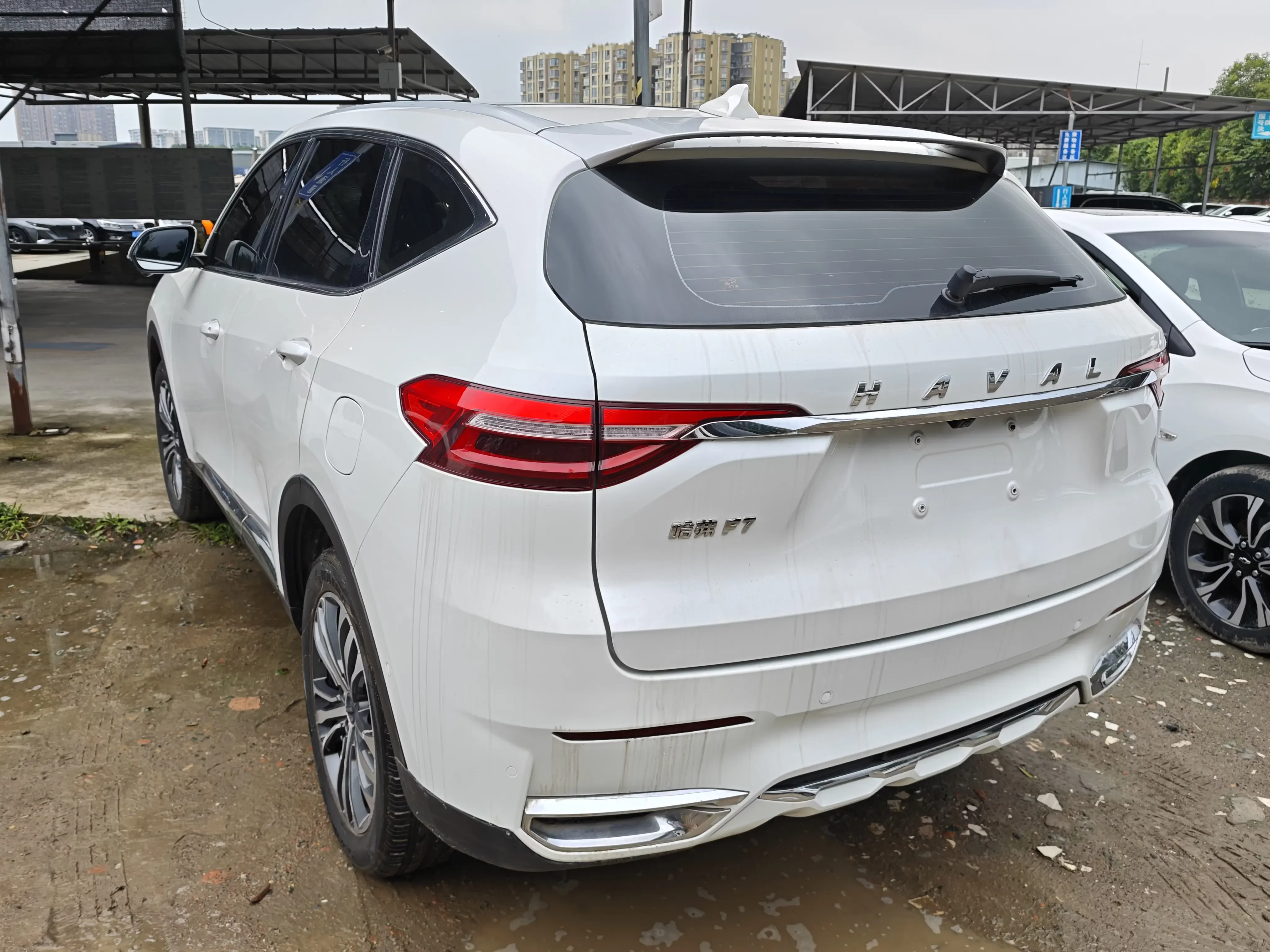Haval F7