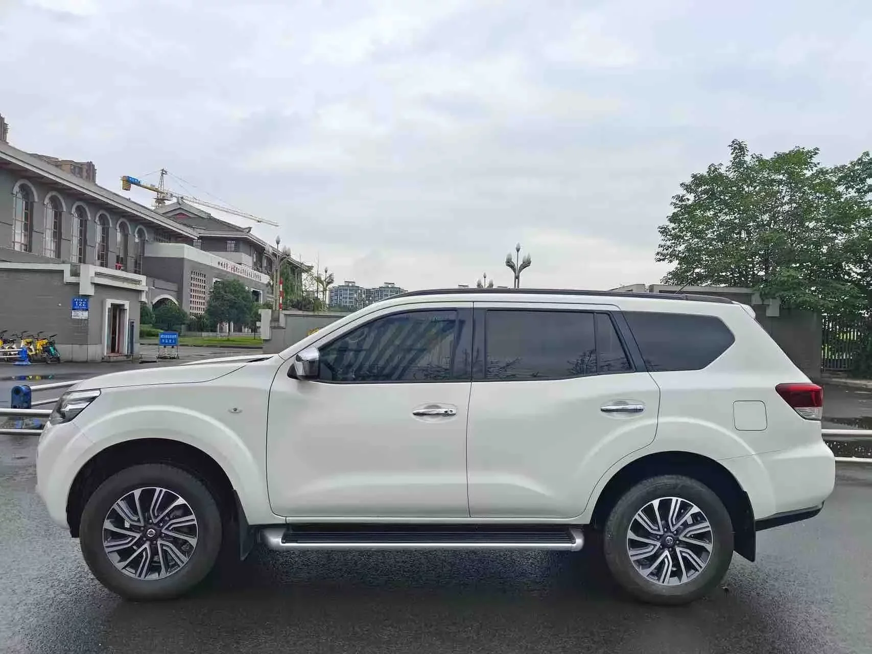 Nissan Tuda