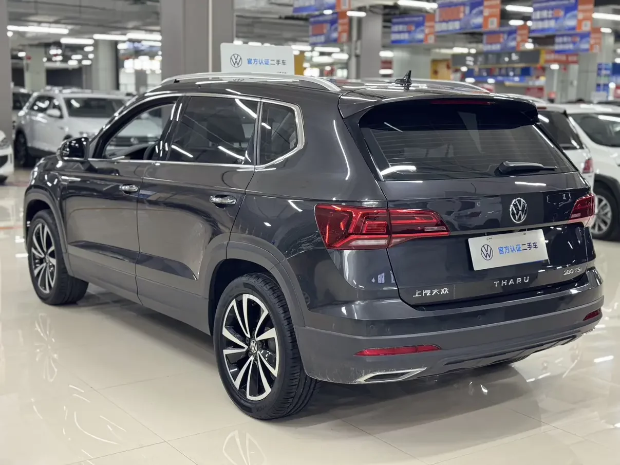 Volkswagen Tharu