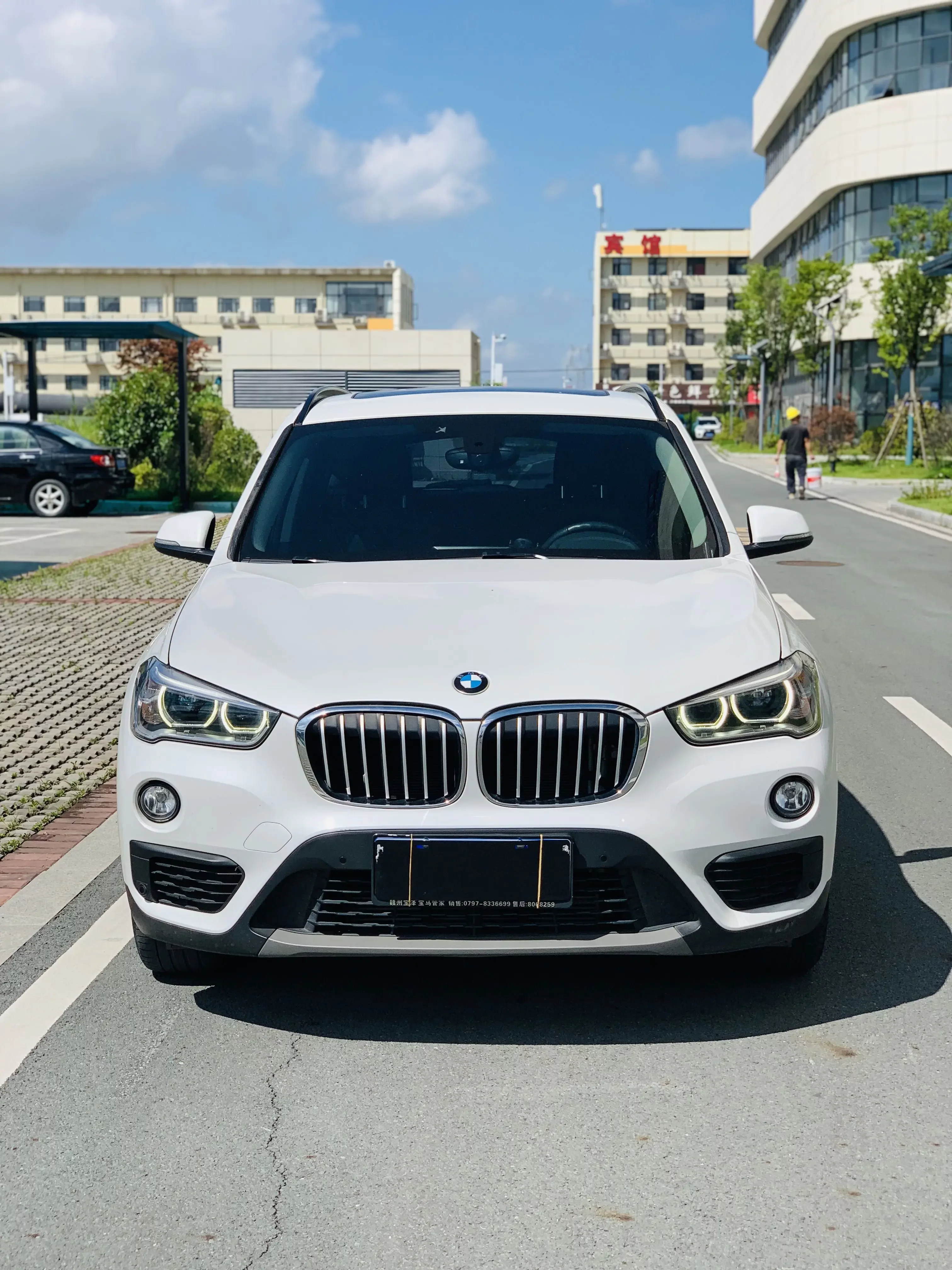 BMW X1