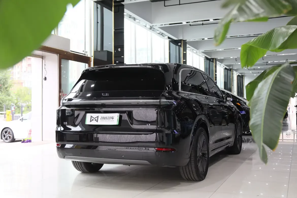Lixiang L7