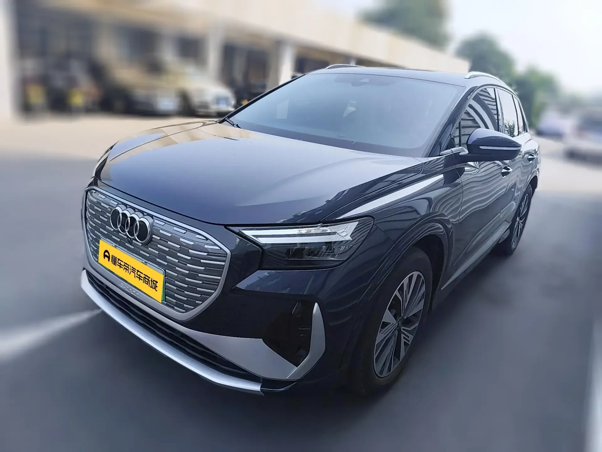 Audi Q4 e-tron  из Китая