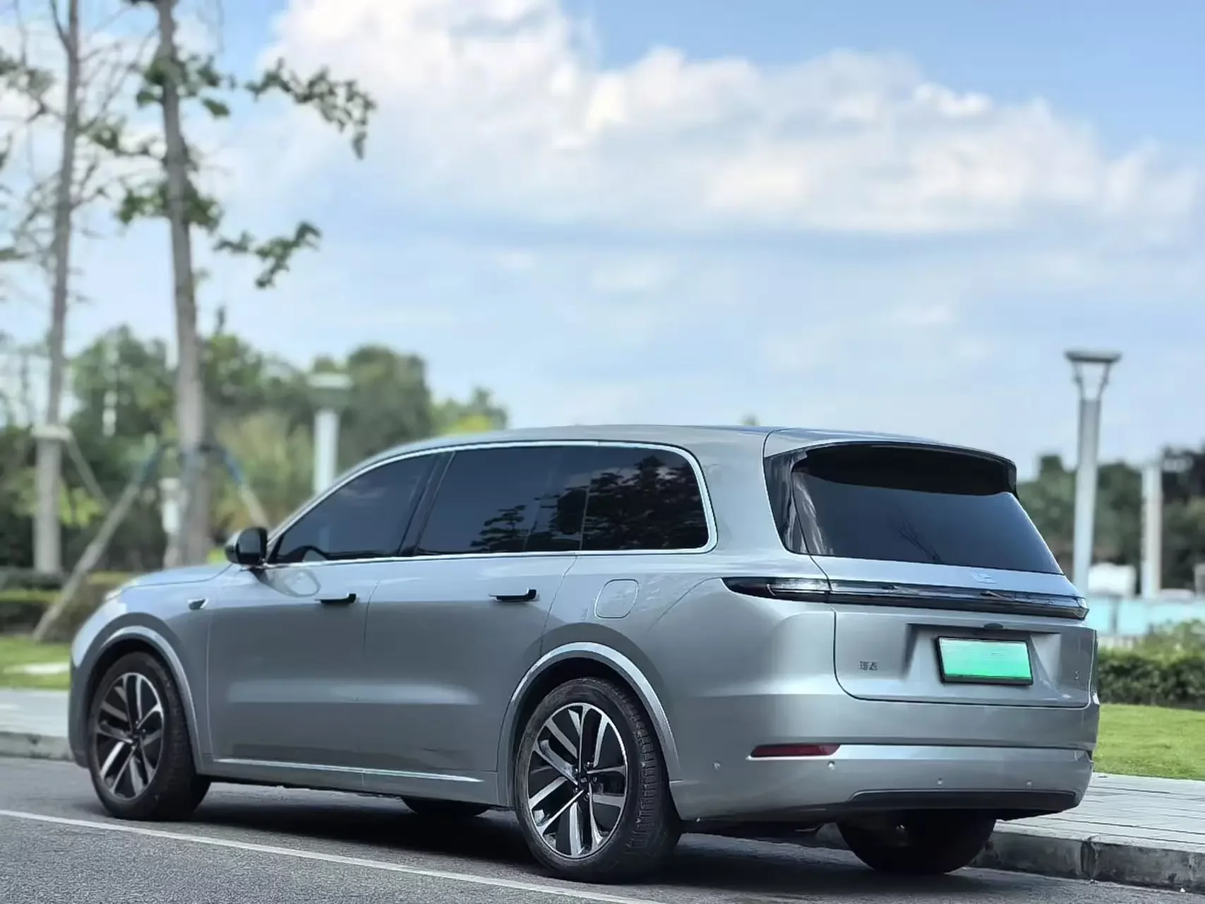 Lixiang L9