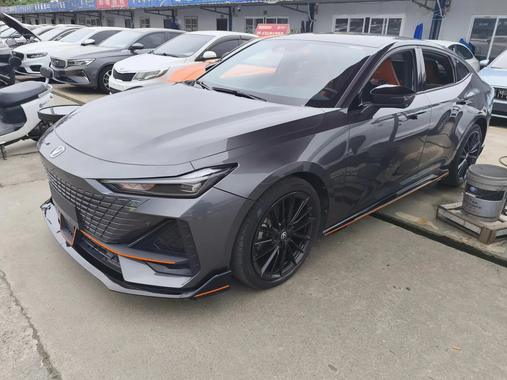 Changan UNI-V
