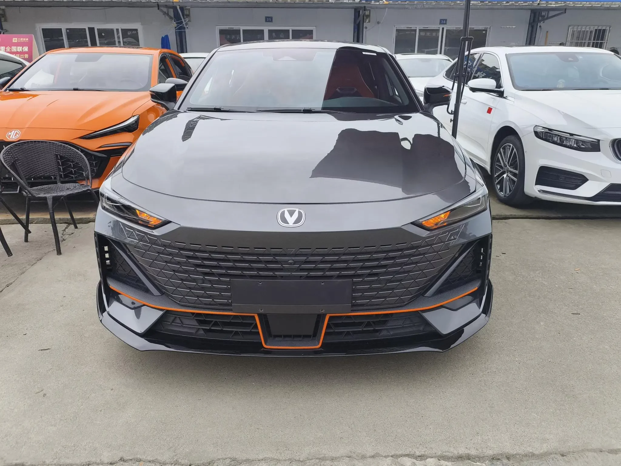 Changan UNI-V