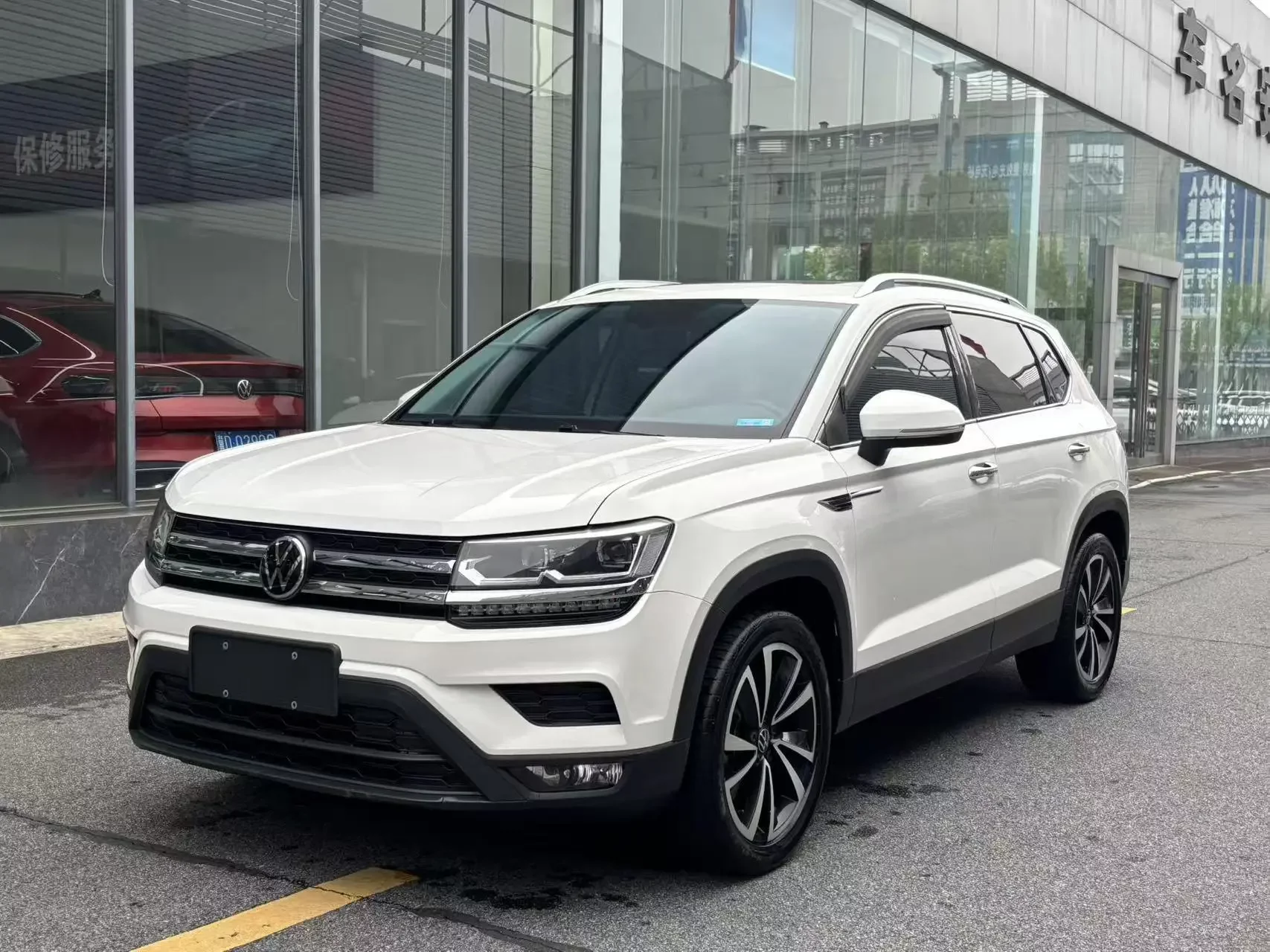 Volkswagen Tharu