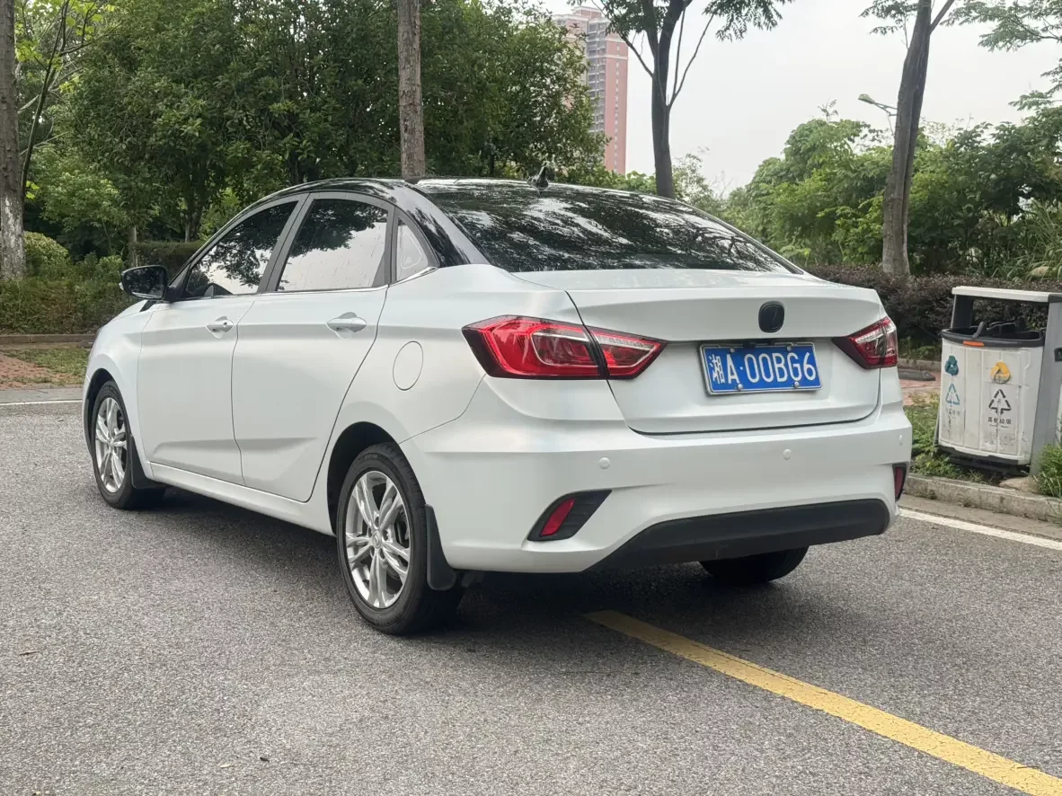 Changan Eado DT