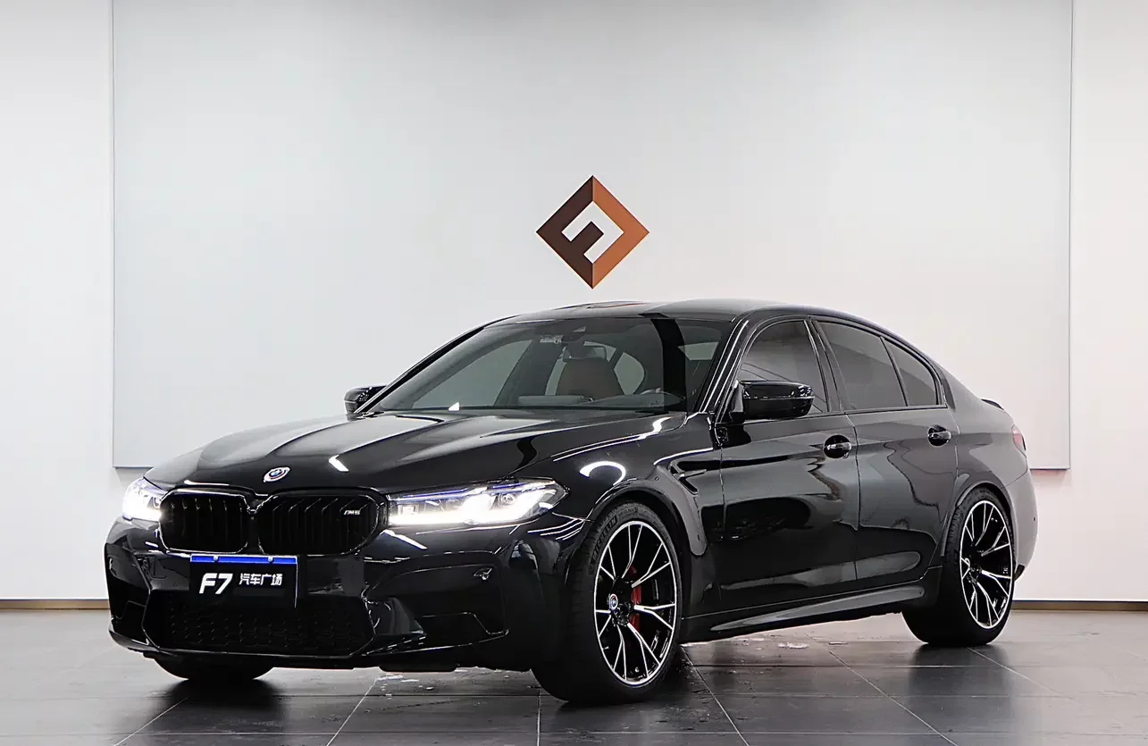 BMW M5