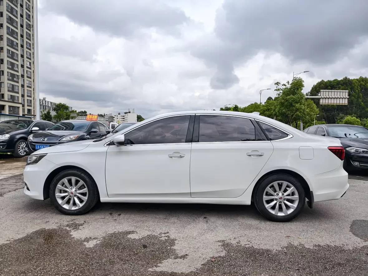 Roewe i6 Classic