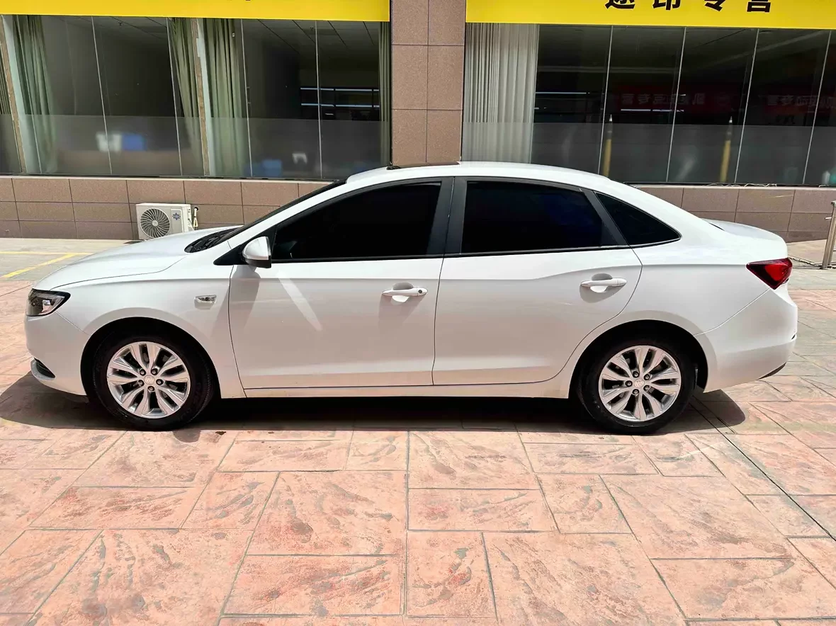 Buick Yinglang