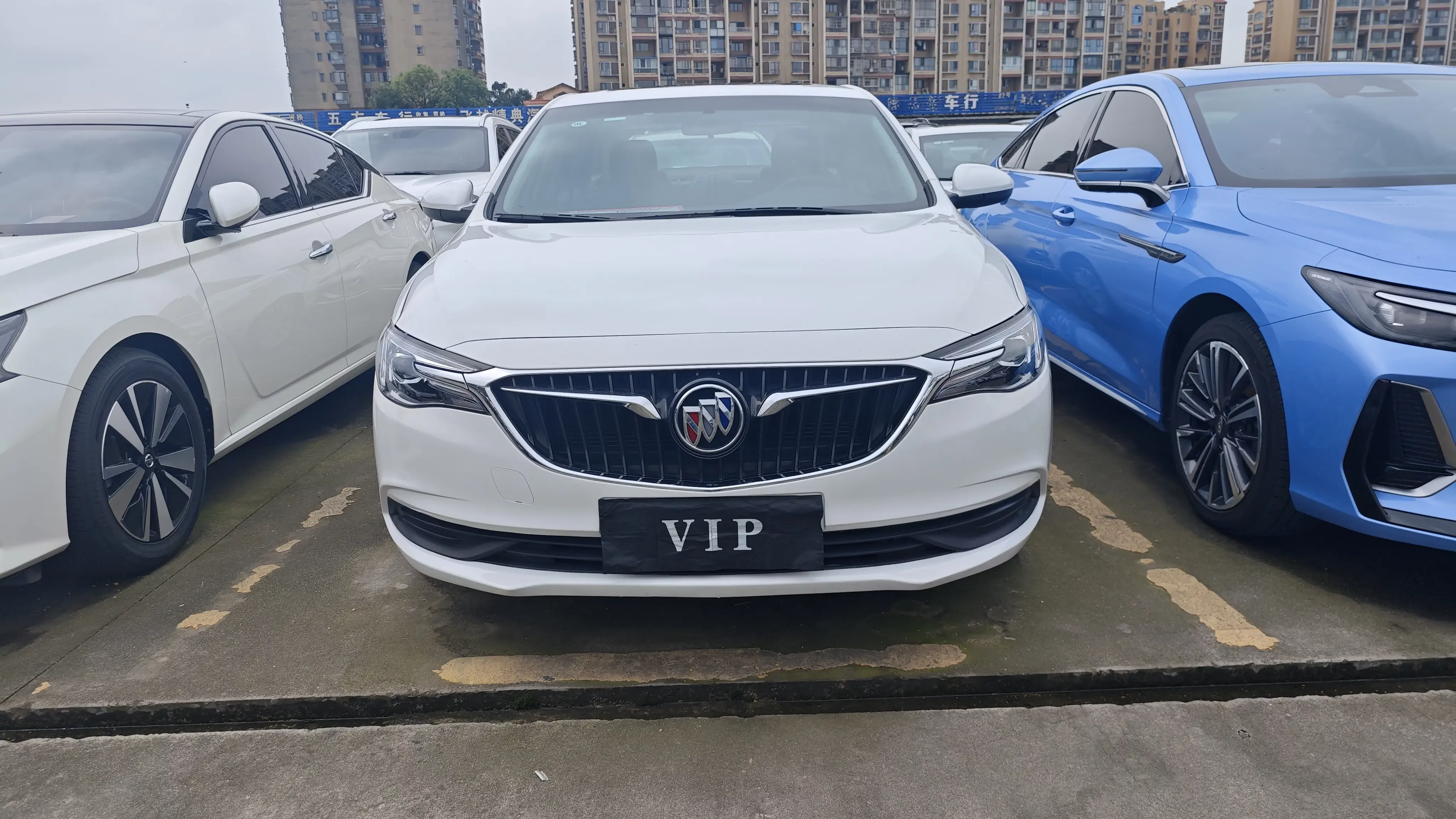 Buick Yinglang
