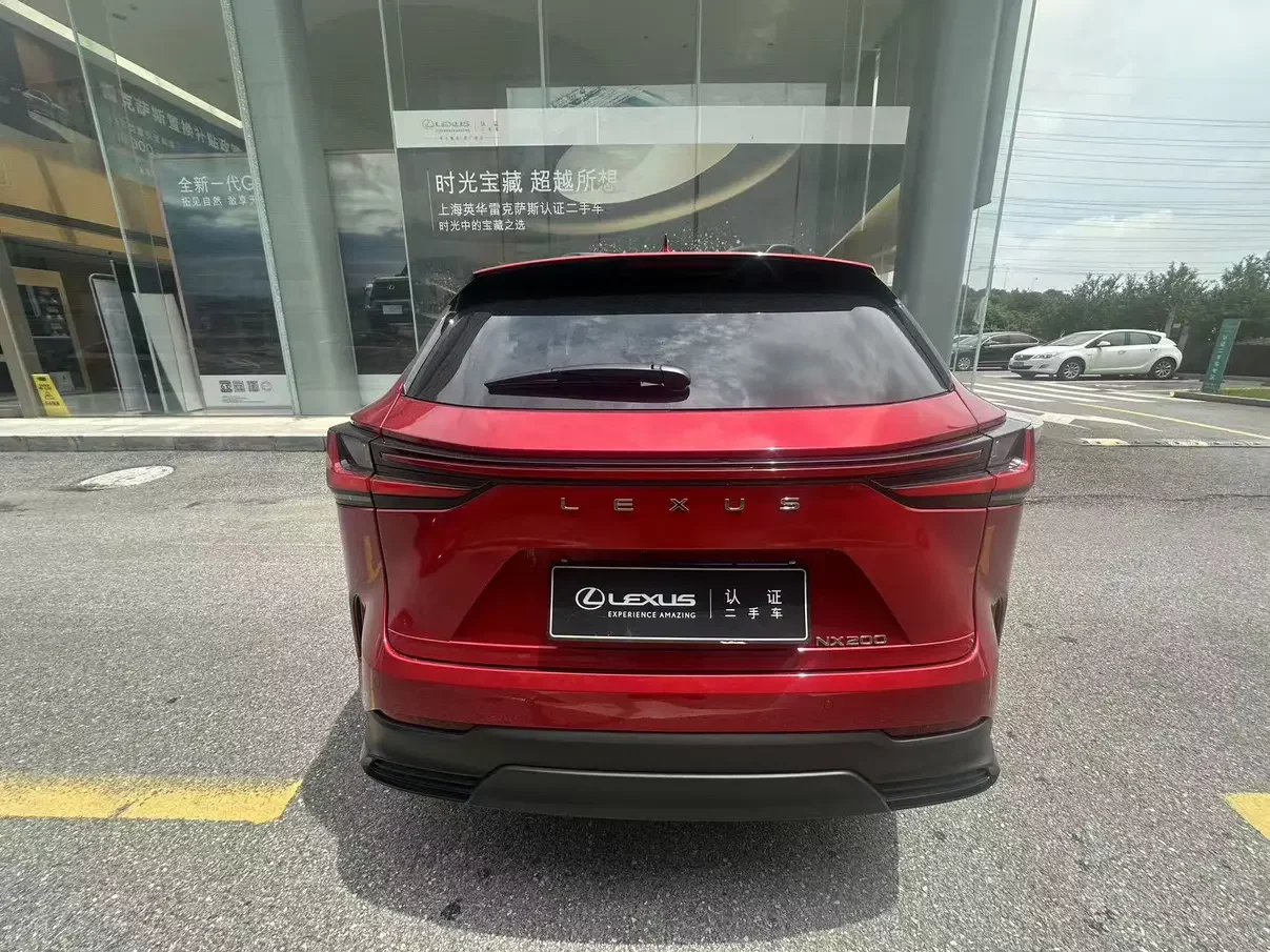 Lexus NX