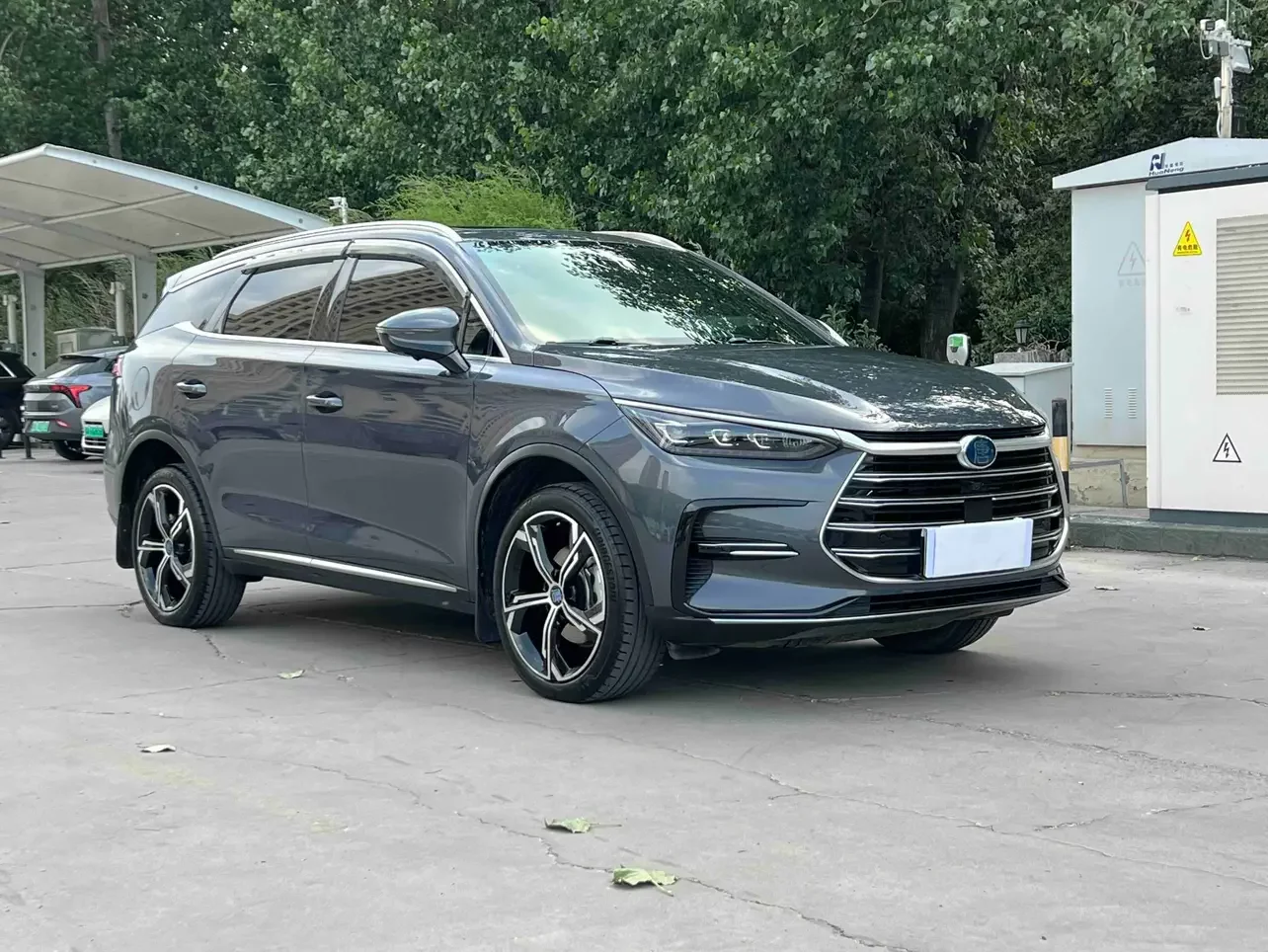 BYD Tang DM