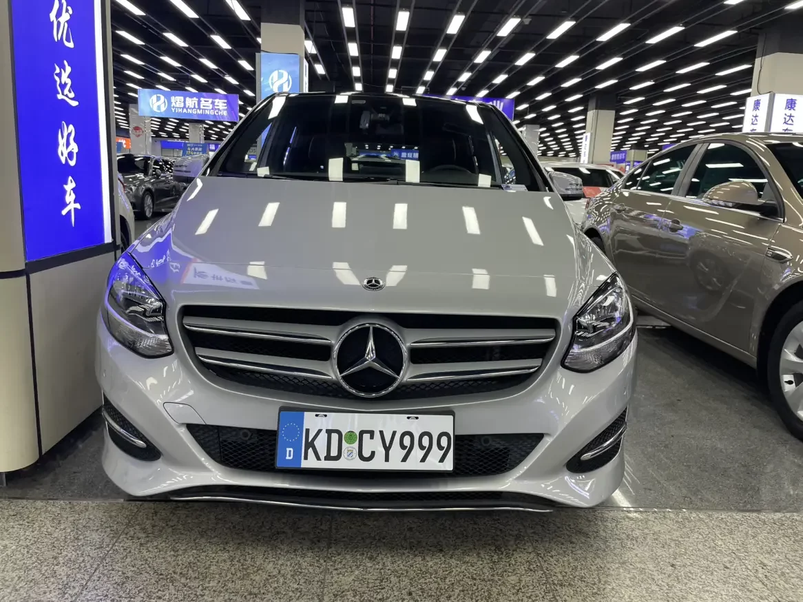 Mercedes-Benz B Class
