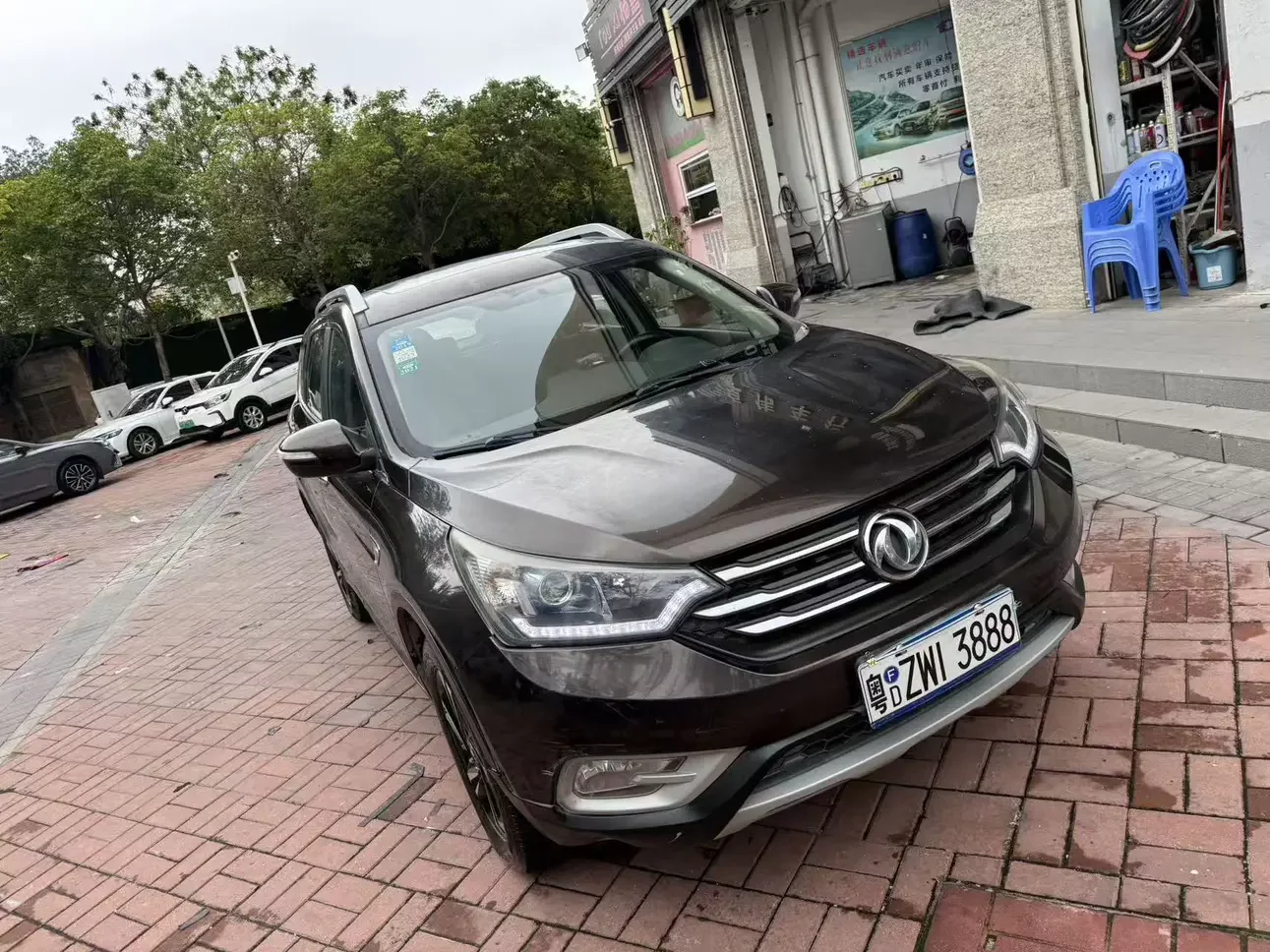 Dongfeng Fengshen AX7