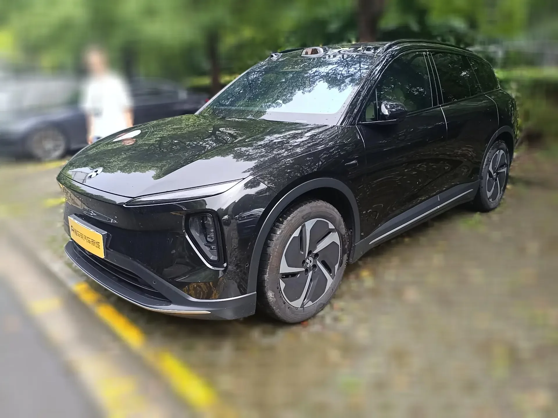 NIO ES6