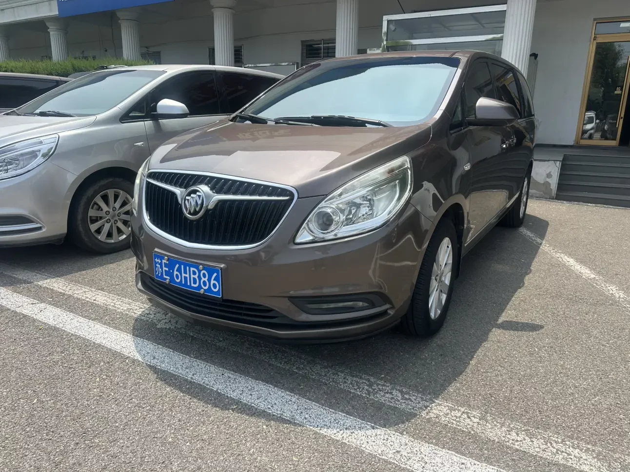 Buick GL8