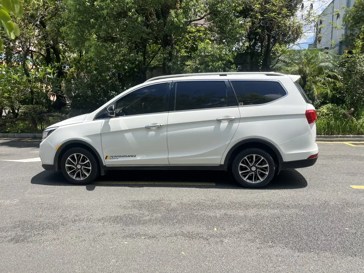 Baojun 730