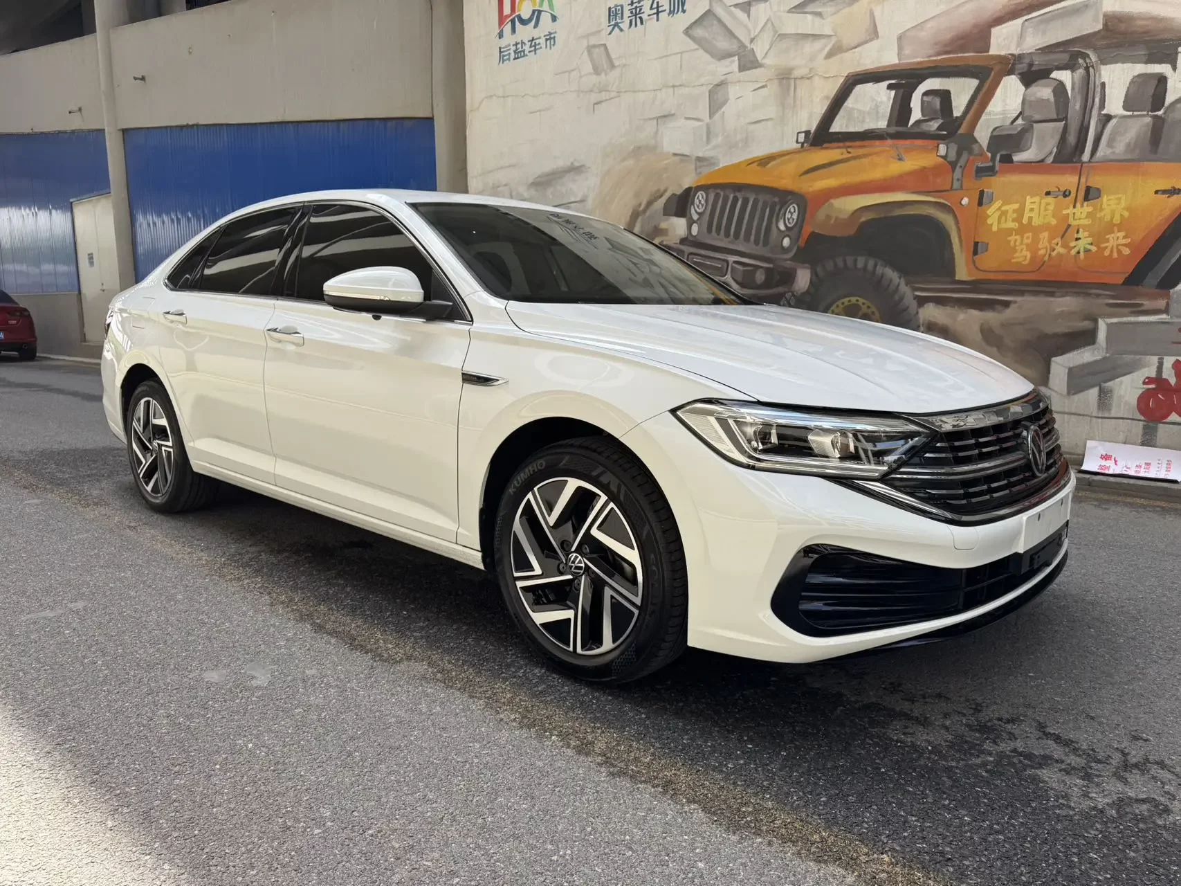 Volkswagen Sagitar