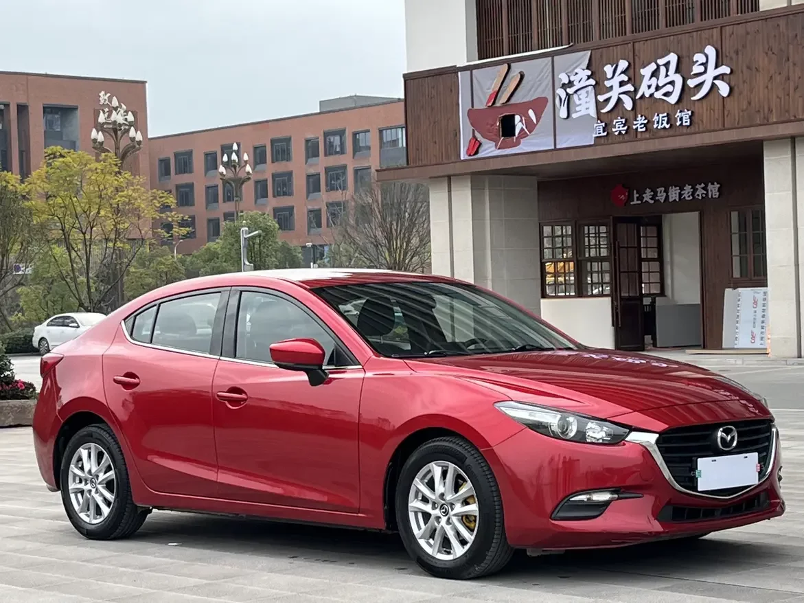 Mazda Axela