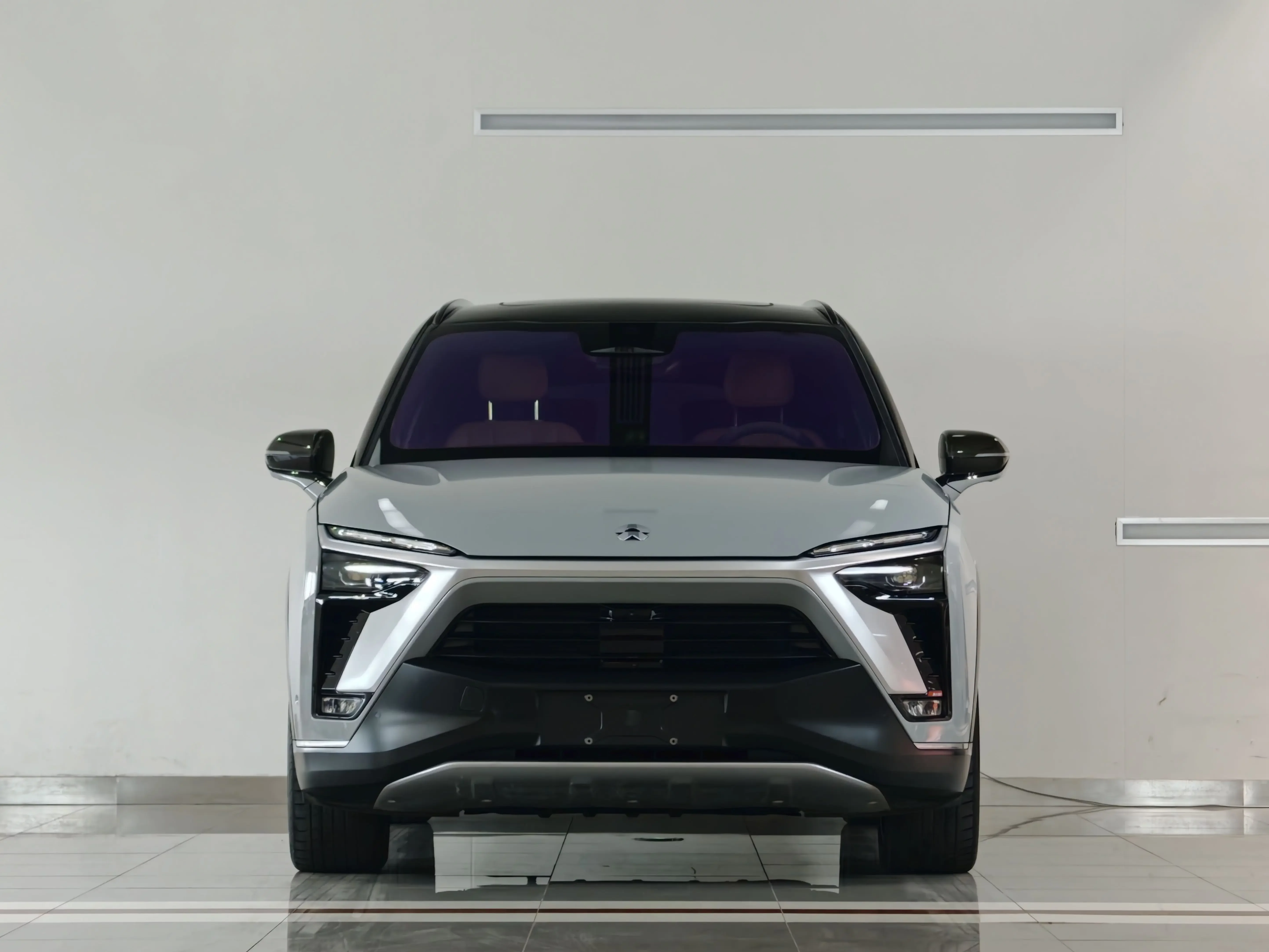 NIO ES8