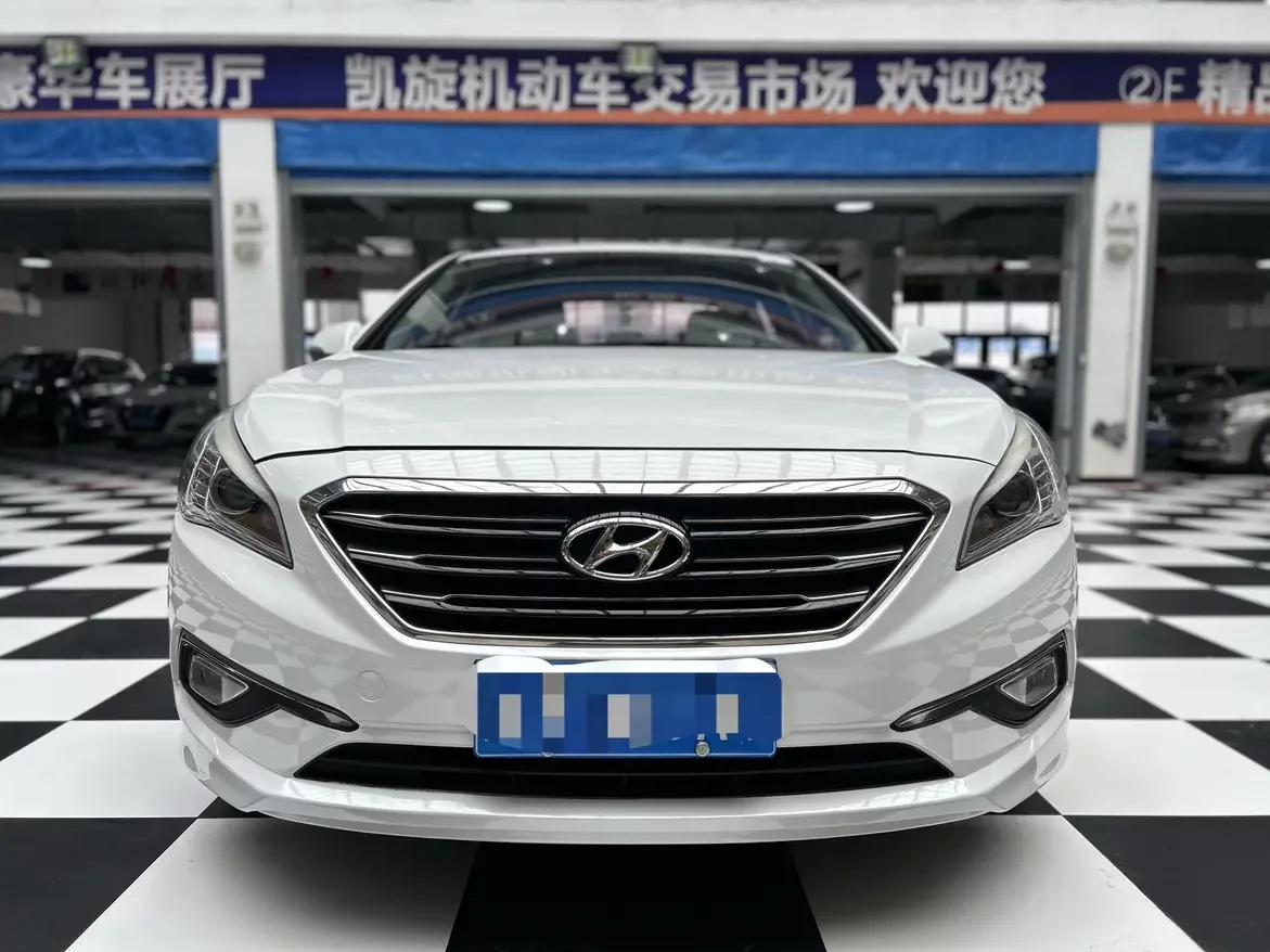 Hyundai sonata nine
