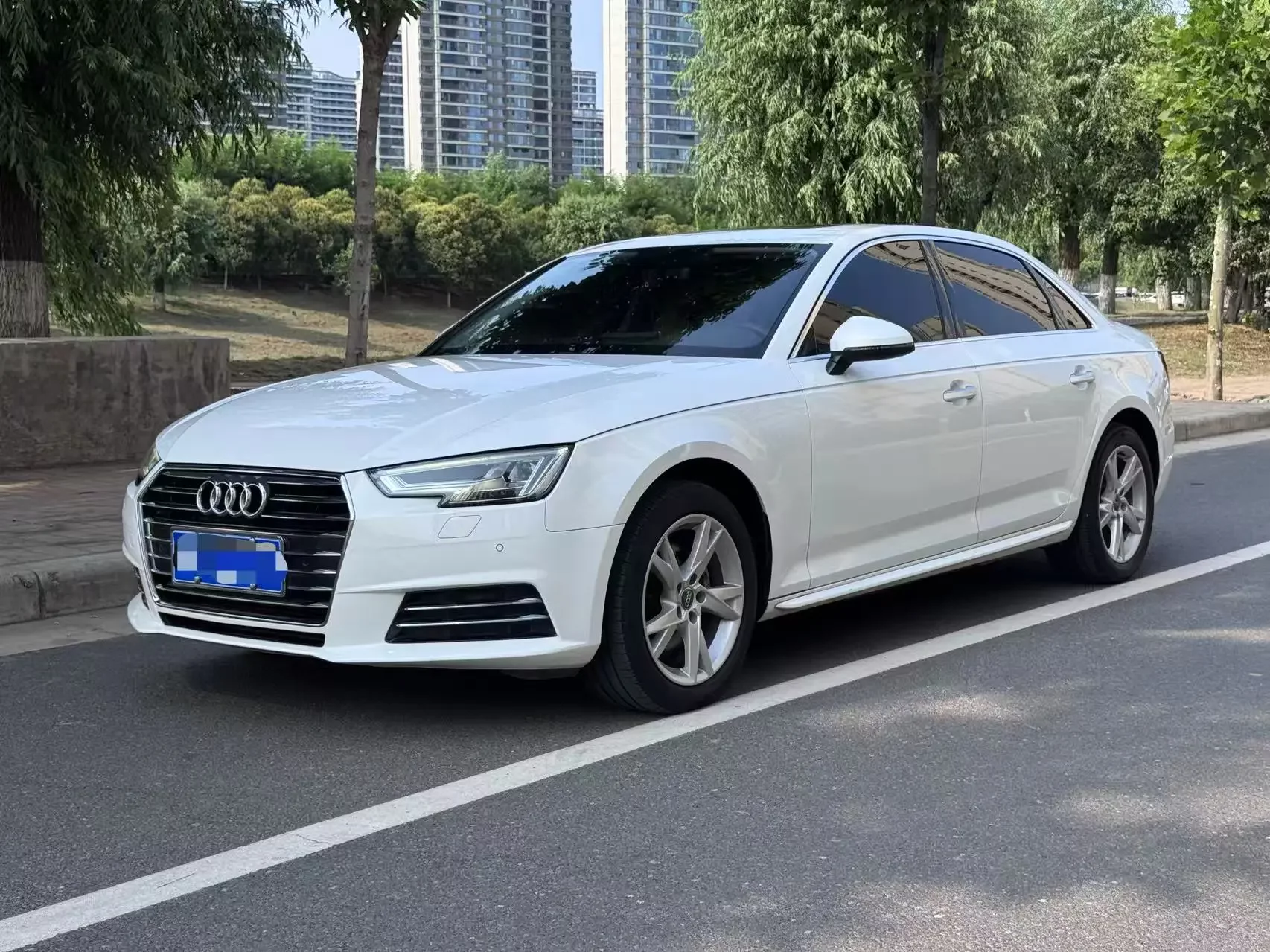 Audi A4L