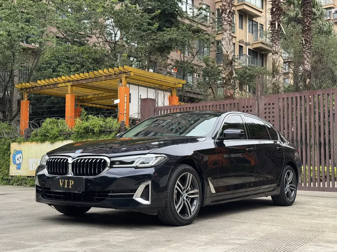 BMW 5-SERIES