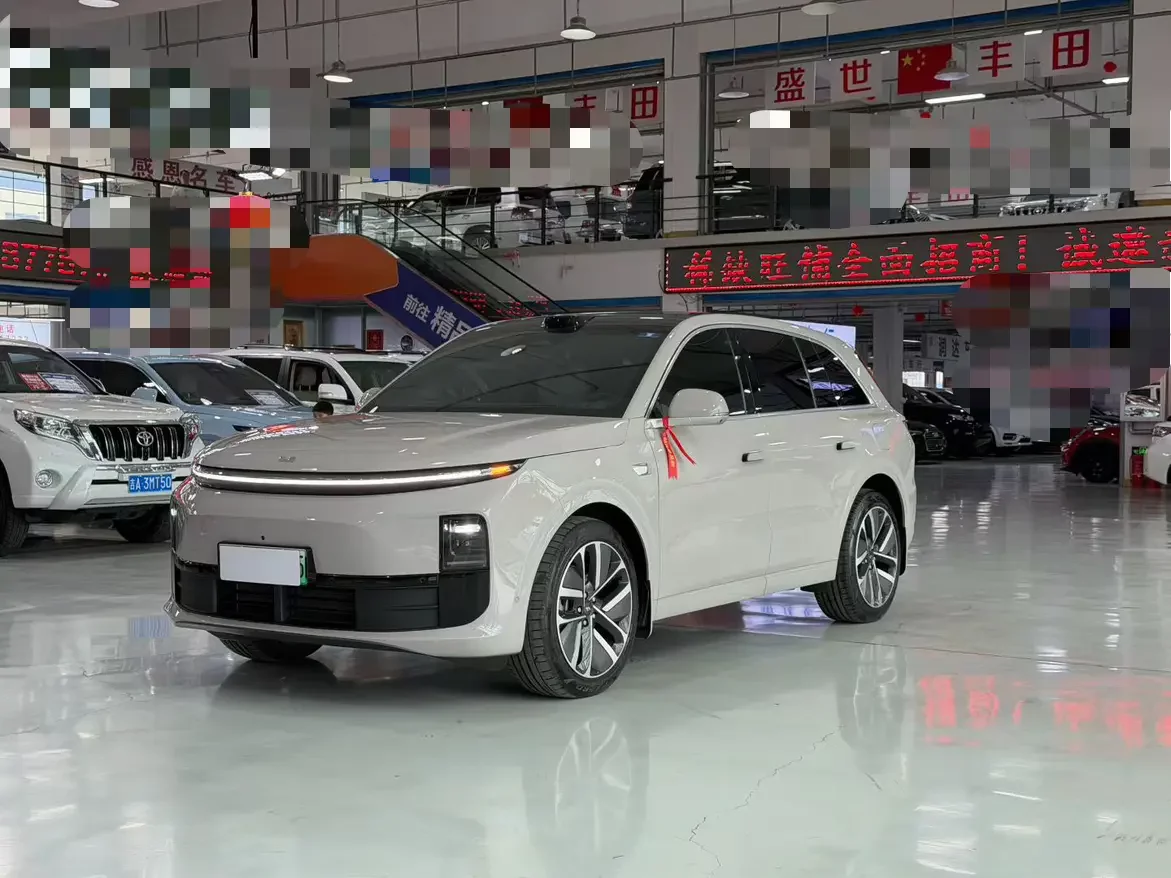 Lixiang L6