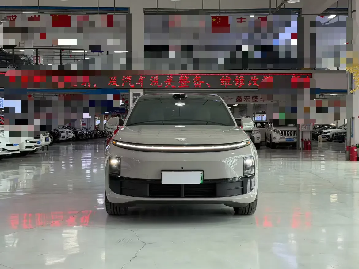 Lixiang L6