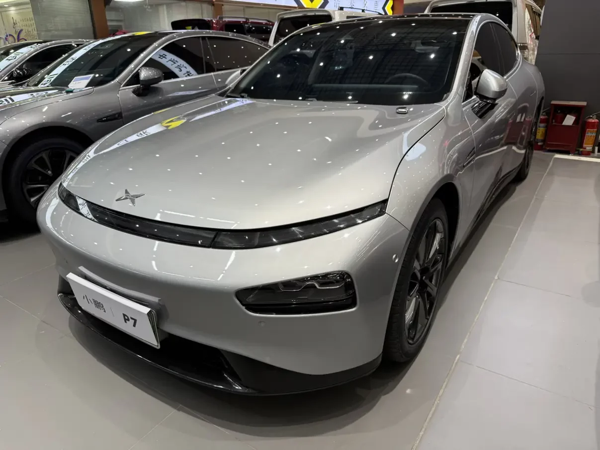 Xpeng P7