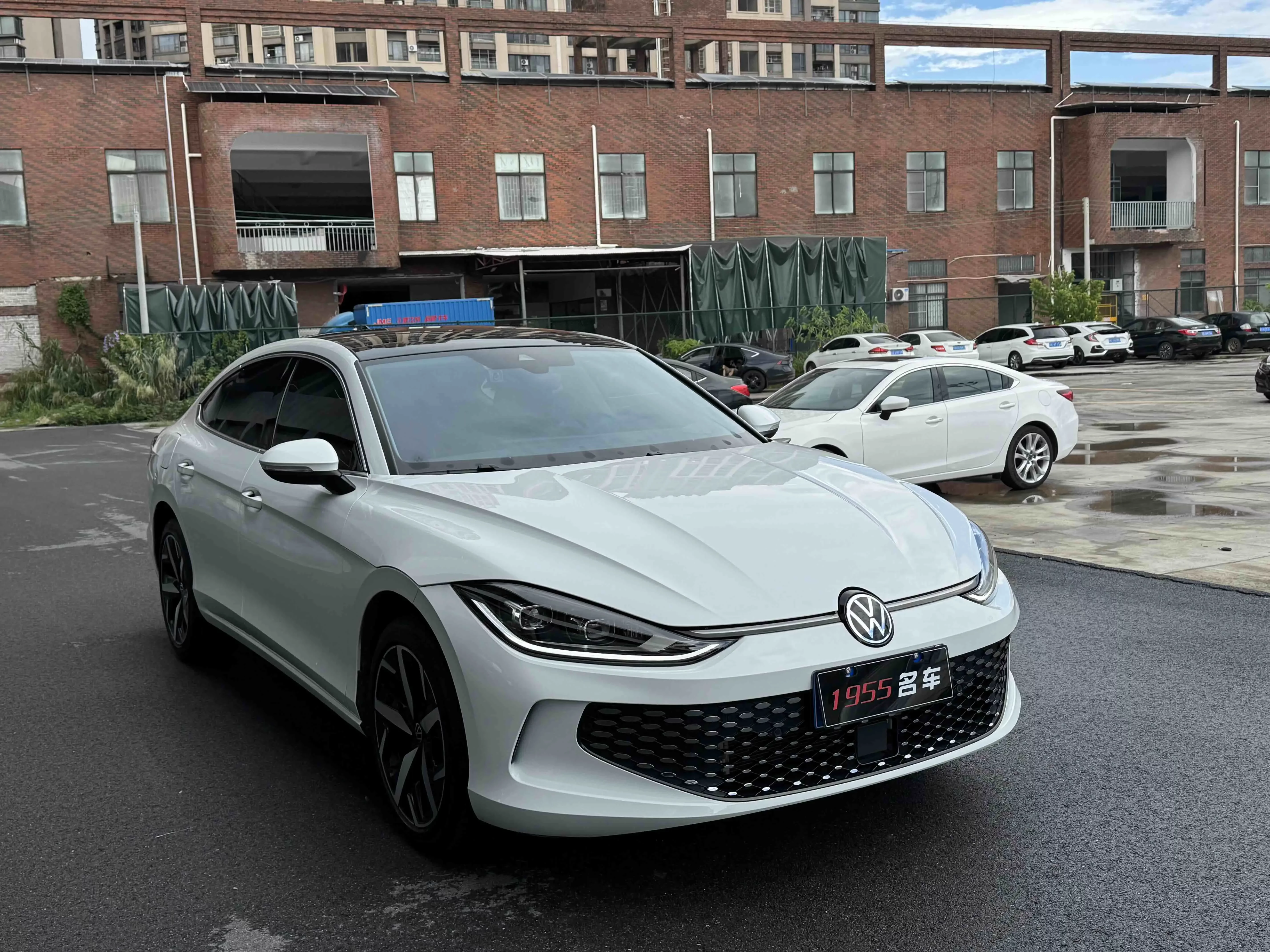 Volkswagen Lamando