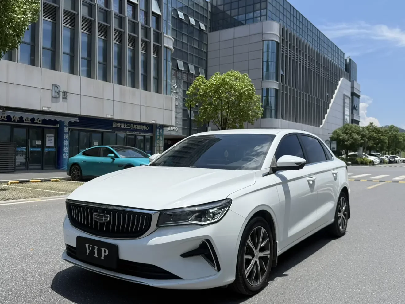 Geely emgrand