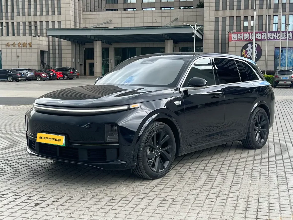 Lixiang L7