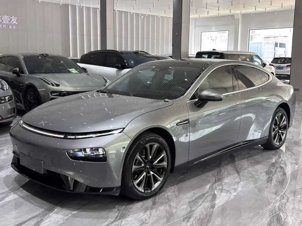 Xpeng P7