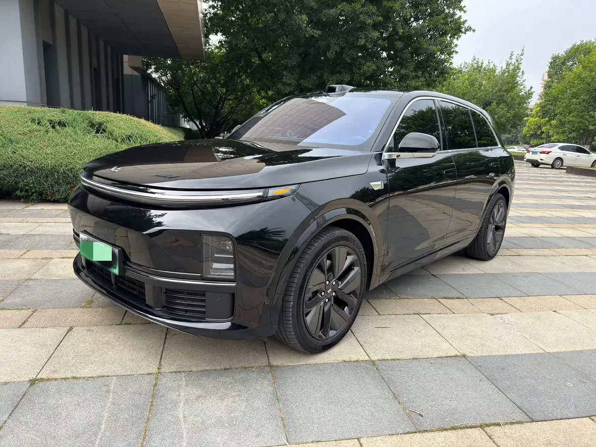 Lixiang L7