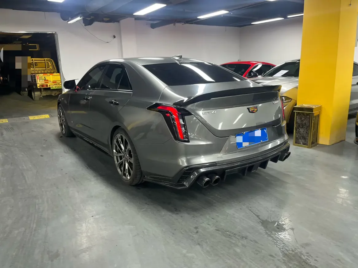 Cadillac CT4
