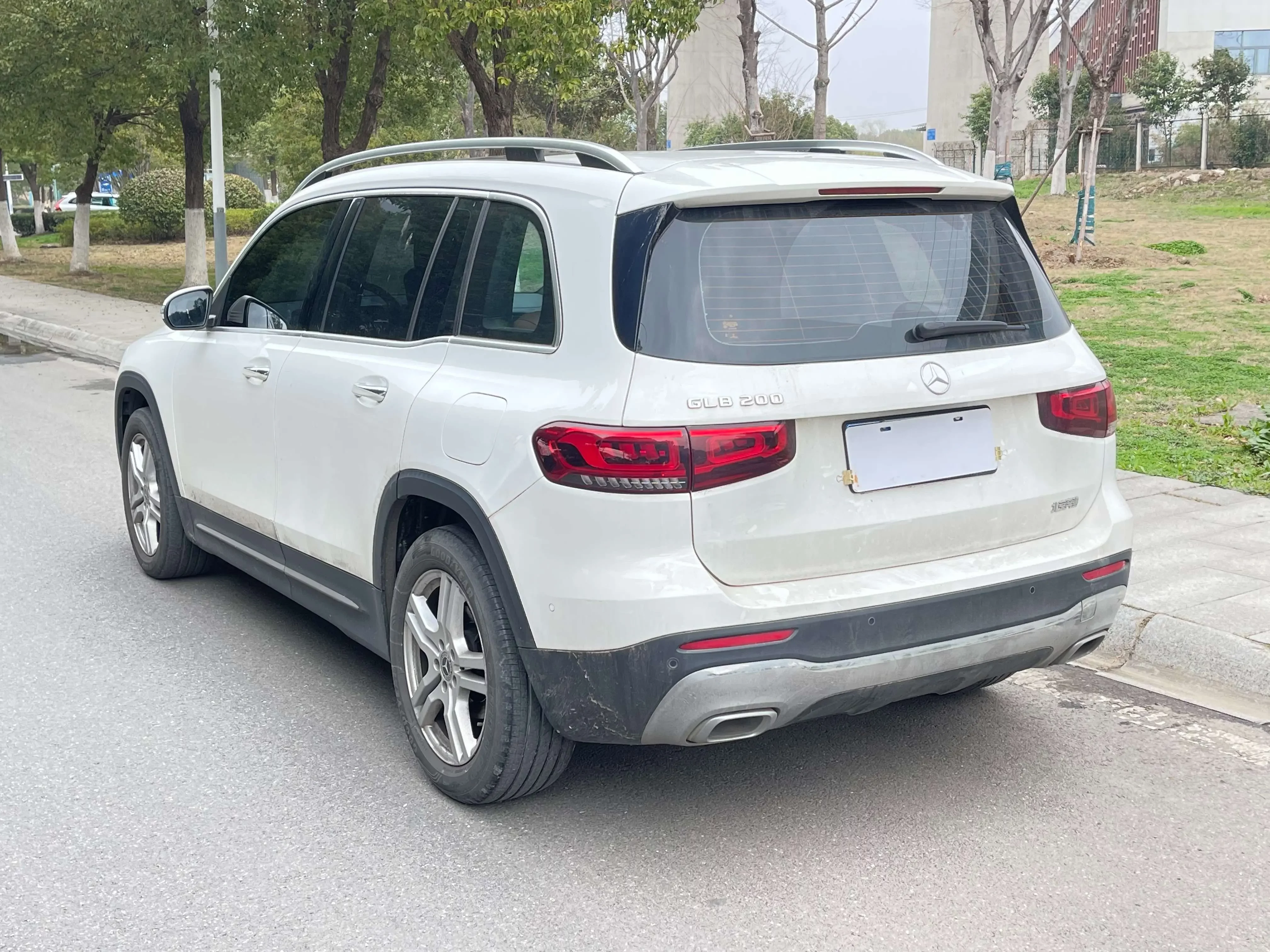 Mercedes-Benz GLB