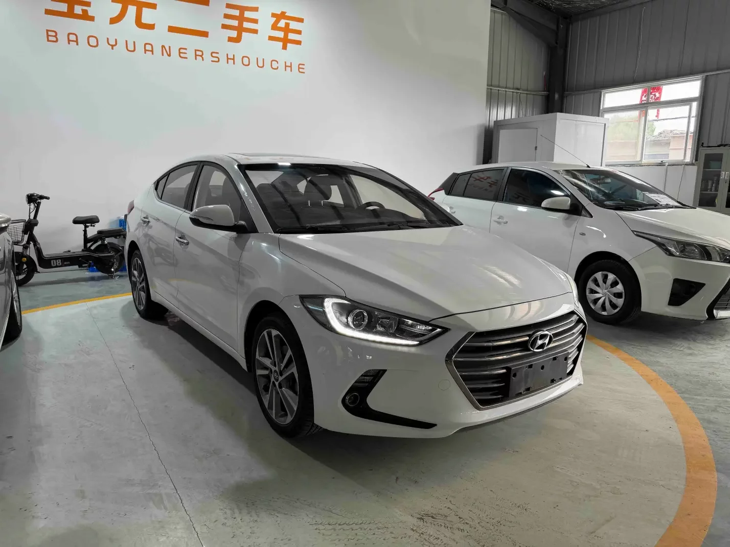 Hyundai lead